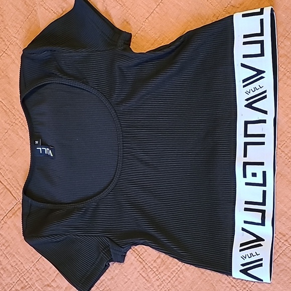 vull sport Tops - Vull sport cap sleeve crop top